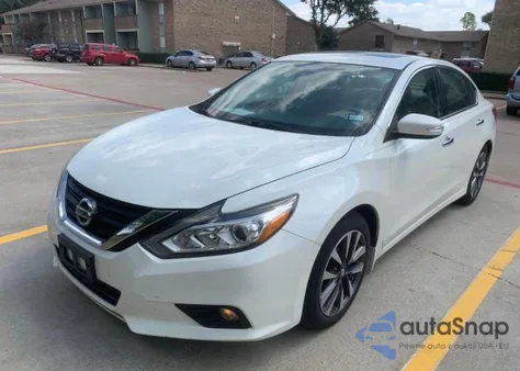 2016 Nissan Altima 2.5 из США, поврежденный, VIN 1N4AL3AP3GC242644